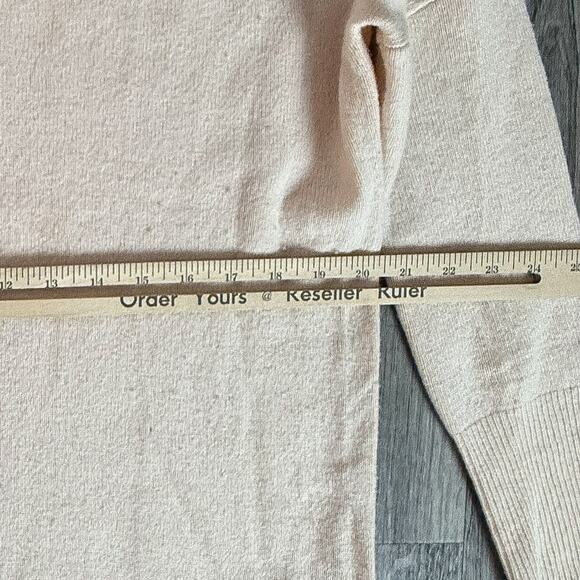 Max Studio Beige 100% 2-Ply Cashmere V-Neck Sweater Women’s Small Pullover Top - Picture 5 of 6